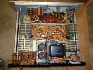Akai Am - 2800 Amplifier & At2400 Tuner Matching Set In